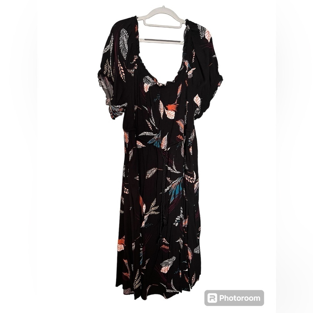 Torrid Midi Challis Puff Sleeve‎ Dress - Picture 3 of 8